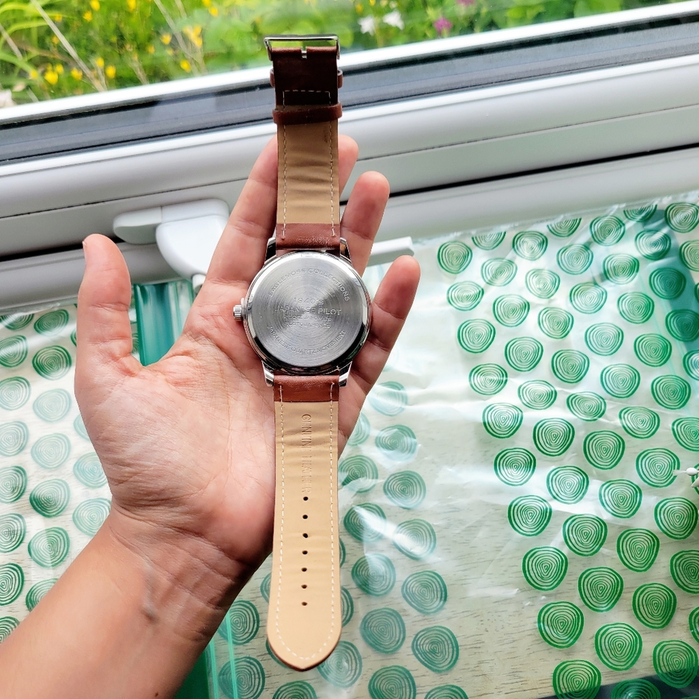 Classic Watch - image 6